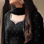 Black georgette plain heavy flair party wear gown - Image 3