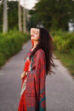 Digital Print Sharee with Blouse Piece - Image 4