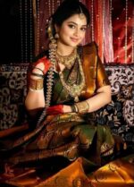 ✨ Kanjivaram Katan Saree with Blouse Piece ✨ - Image 4